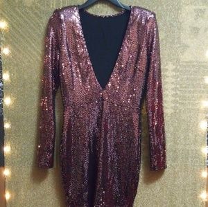 Low cut light plum sequence mini dress